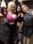 [0144388] Me encanta agarrar a las chicas jaja (1) [2017-04-06].jpg