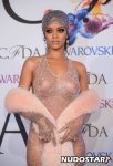 Rihanna_nude_leaked_022.jpg
