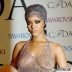 Rihanna_nude_leaked_027.jpg