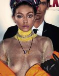 Gigi Hadid 07.jpg