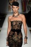 Bella Hadid 140.jpg