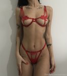 camnairx-24-07-2020-85795764-Quieren que haga el vivo con lencer a roja o disfrazada.jpg