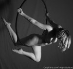 9f5f67bb21d2b1f4b7da389181697ac5113969dd165bdf2d9511a057035aa789 (1).jpg