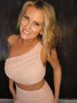 9bb53ae72e82f13d41579d281af4333a2201f63d14829ba06c3b52c2f8705c80.jpg