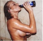 duncan budlight nude shower0.JPG